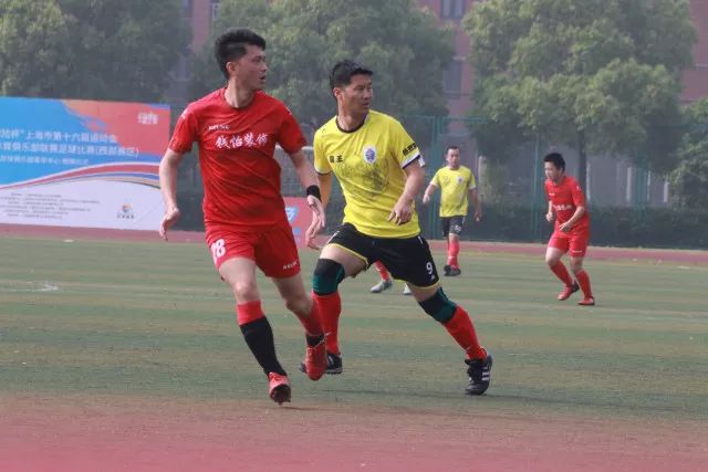 欧联杯-勒沃库森狂射23脚无果 罗马1-0杀进决赛